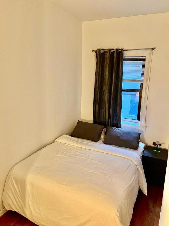 Mid Town East Street Apartments Next To Times Square นิวยอร์ก ภายนอก รูปภาพ